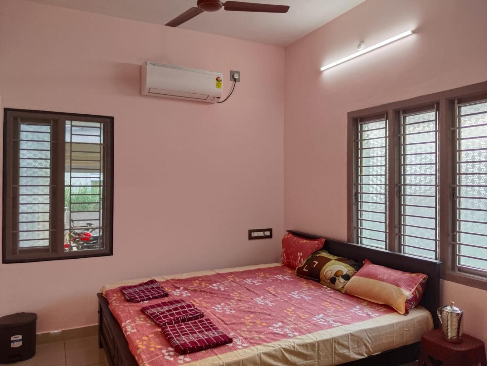 Thirunallar Ganesha'S Homestay Карайкал Екстер'єр фото